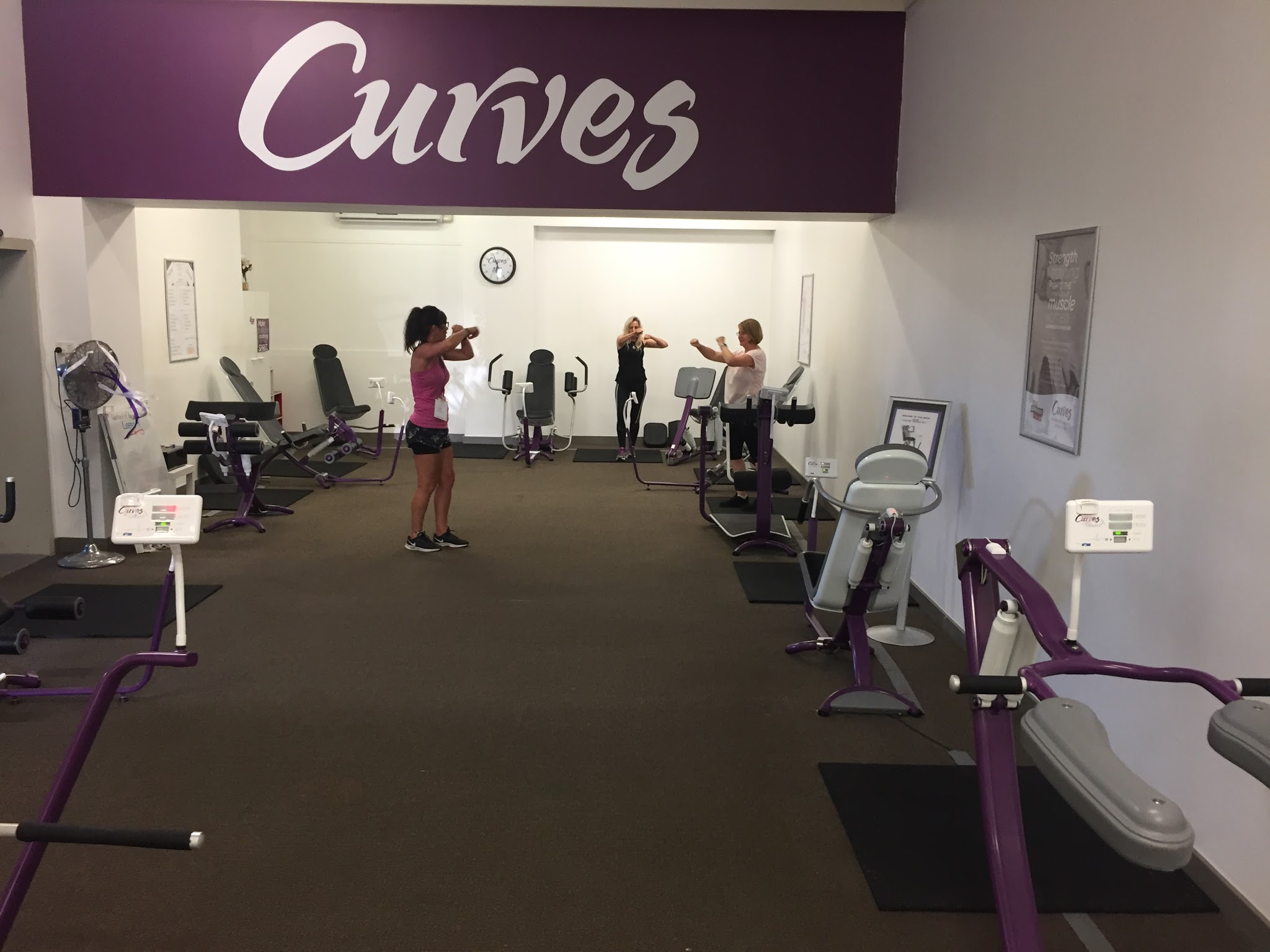 Curves Belmont Belmont North